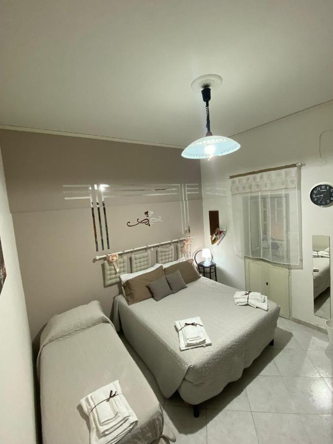 Apartamento Lc Dreams Nápoles Exterior foto