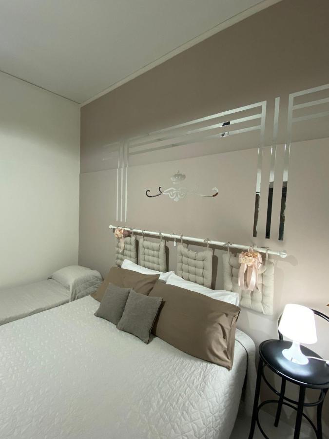 Apartamento Lc Dreams Nápoles Exterior foto
